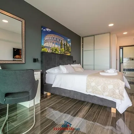 Remi Comfortable Hotel Premantura