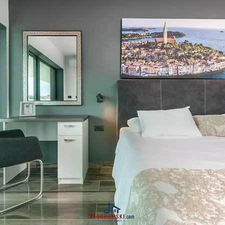 Remi Comfortable Premantura